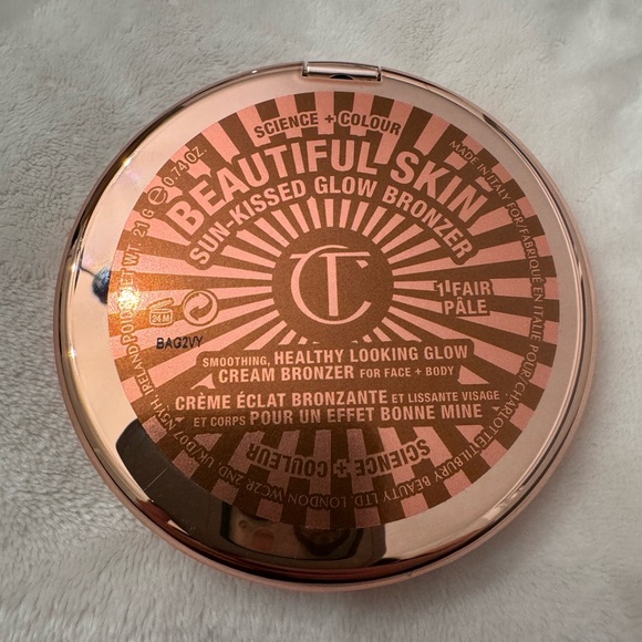 Auth.✅ Charlotte Tilbury Sun-Kissed Glow Bronzer in “ 1 Fair” - Picture 5 of 5